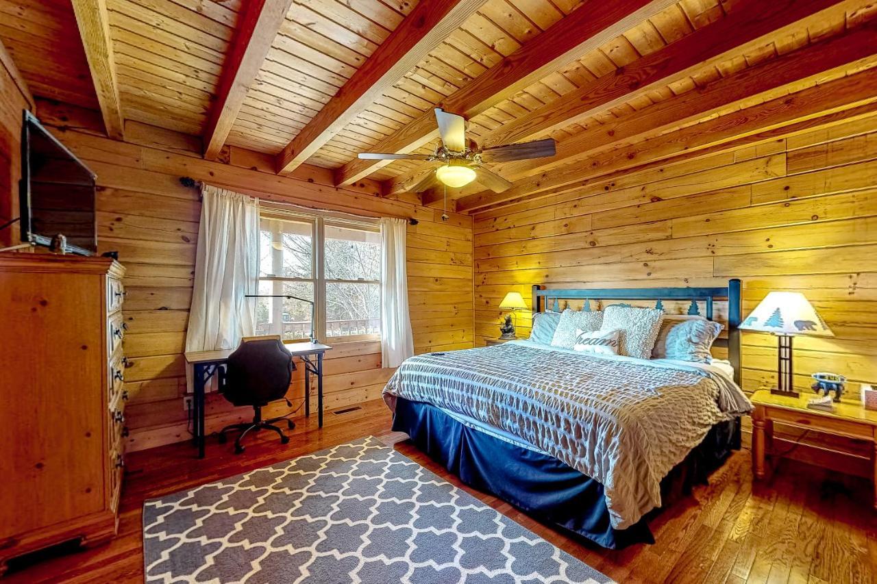 Lazy Bear Lodge セバービル エクステリア 写真