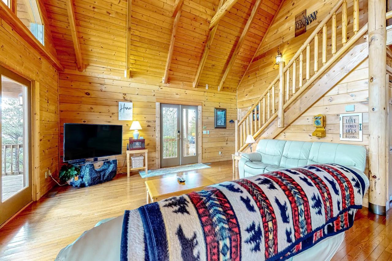 Lazy Bear Lodge セバービル エクステリア 写真